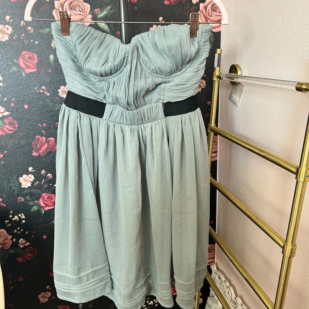 Pins & Needles Strapless Light Gray Dress